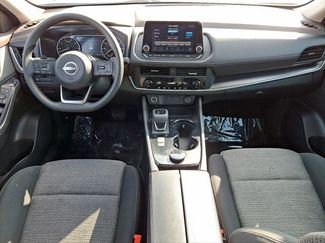 Used 2023 Nissan Rogue SV video 2