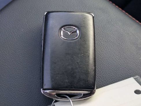Used 2025 MAZDA MAZDA3 Carbon AWD/4WD image 25
