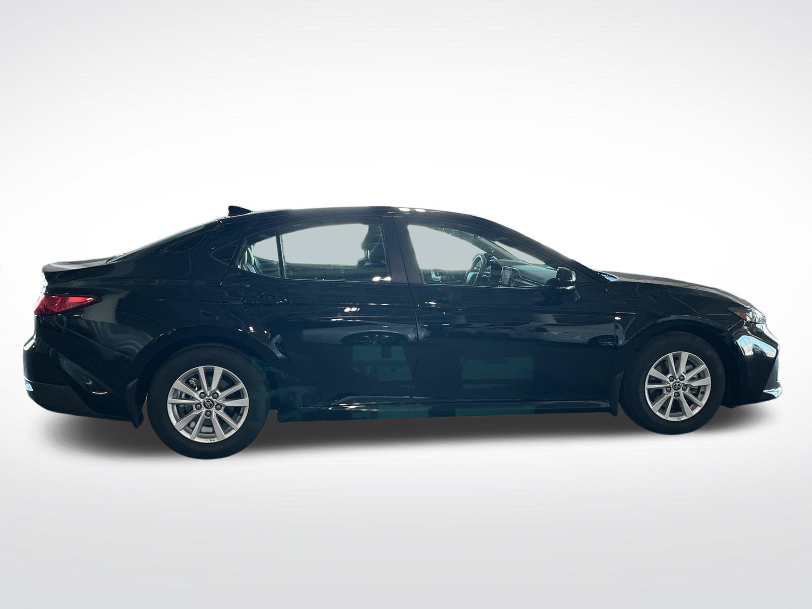 Used 2026 Toyota Camry LE FWD image 12