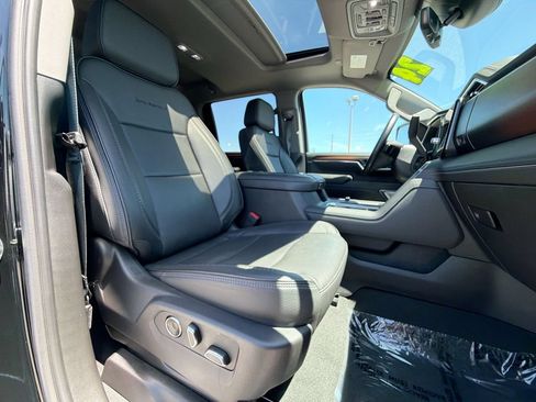 Certified 2024 GMC Sierra 2500 Denali w/ Denali Reserve Package AWD/4WD image 36