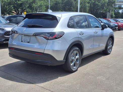 New 2026 Honda HR-V LX image 12
