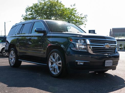 Used 2020 Chevrolet Tahoe Premier AWD/4WD image 2