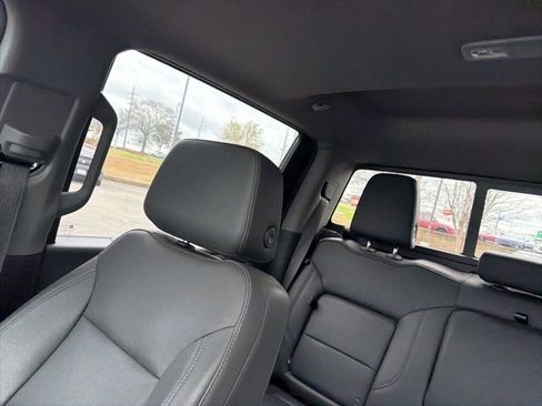 Used 2024 Chevrolet Silverado 2500 LTZ w/ LTZ Convenience Package image 19