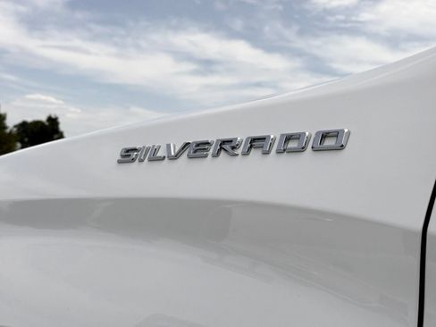 Used 2021 Chevrolet Silverado 1500 W/T w/ Trailering Package RWD image 4