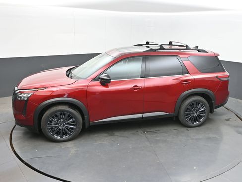 New 2026 Nissan Pathfinder SL AWD/4WD image 35