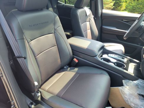 New 2026 Honda Ridgeline Black Edition image 37