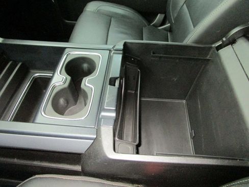 Used 2018 Chevrolet Silverado 1500 LTZ Z71 w/ Midnight Edition image 35