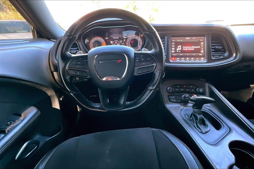 Used 2020 Dodge Challenger R/T RWD image 7