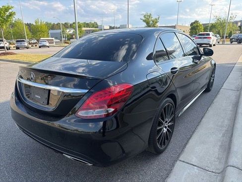Used 2018 Mercedes-Benz C 300 Sedan image 5