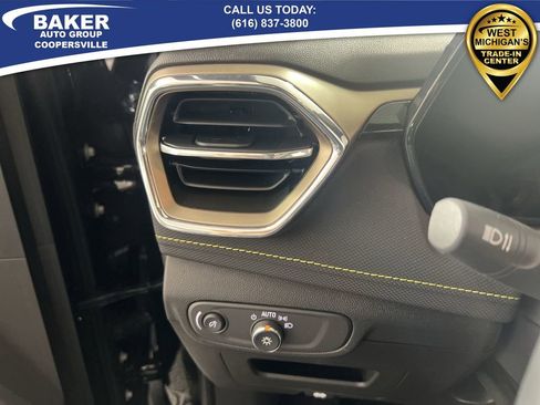 Used 2025 Chevrolet TrailBlazer ACTIV image 18