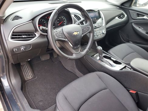 Used 2020 Chevrolet Malibu RS image 14