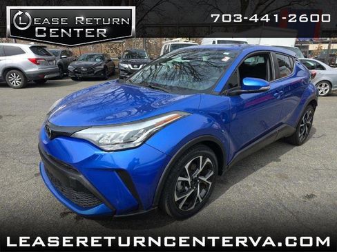 Used 2021 Toyota C-HR XLE image 1