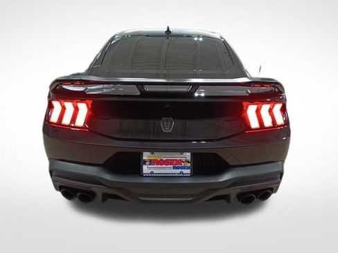 Used 2024 Ford Mustang Dark Horse image 4