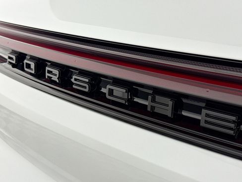 Certified 2026 Porsche Cayenne E-Hybrid AWD/4WD image 25