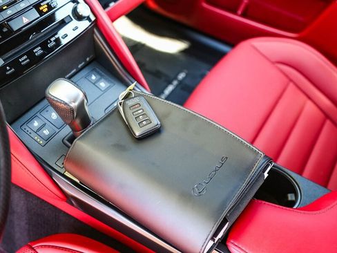 Used 2022 Lexus IS 350 F Sport image 39