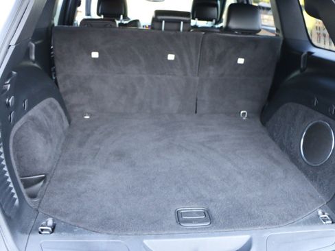 Used 2020 Jeep Grand Cherokee Altitude RWD image 30