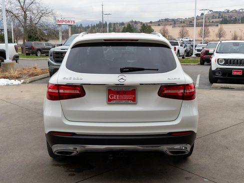 Used 2017 Mercedes-Benz GLC 300 4MATIC image 6