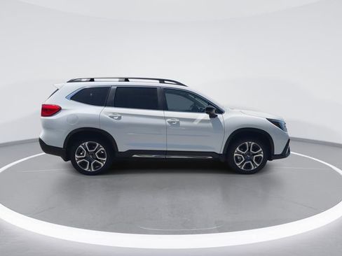 New 2026 Subaru Ascent Limited AWD/4WD image 9