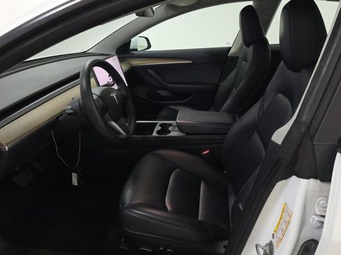 Used 2023 Tesla Model 3 Standard Range RWD image 6