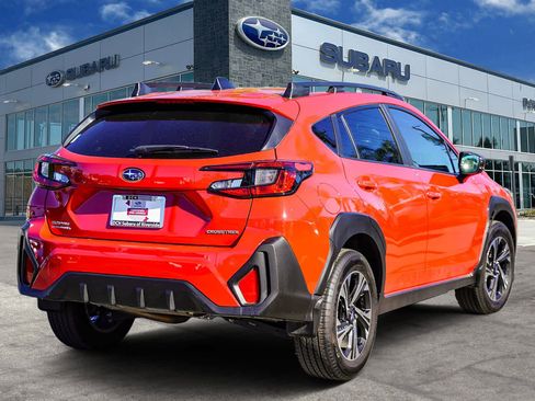 Certified 2024 Subaru Crosstrek 2.0i Premium image 4