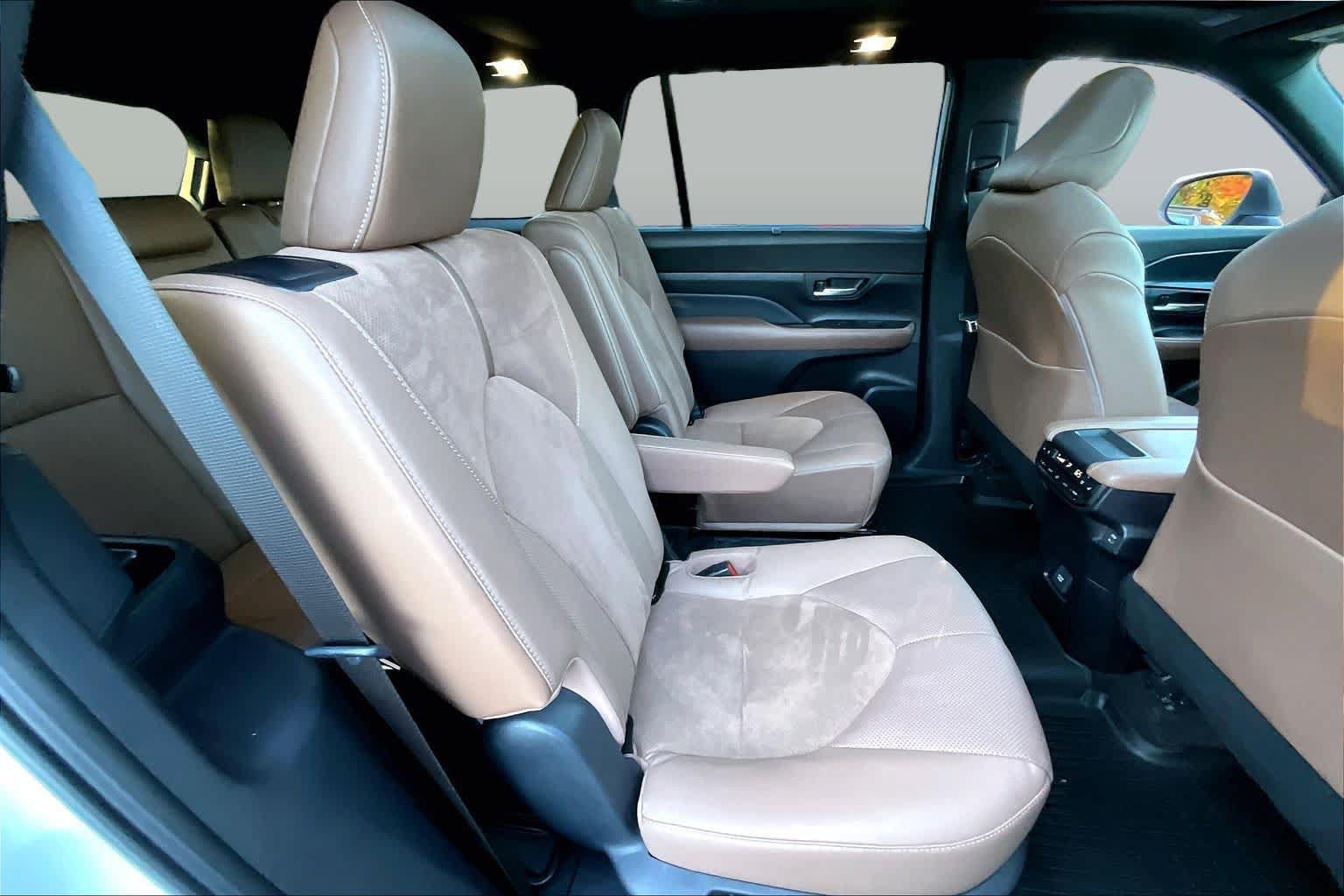 Certified 2026 Toyota Grand Highlander AWD Hybrid image 18
