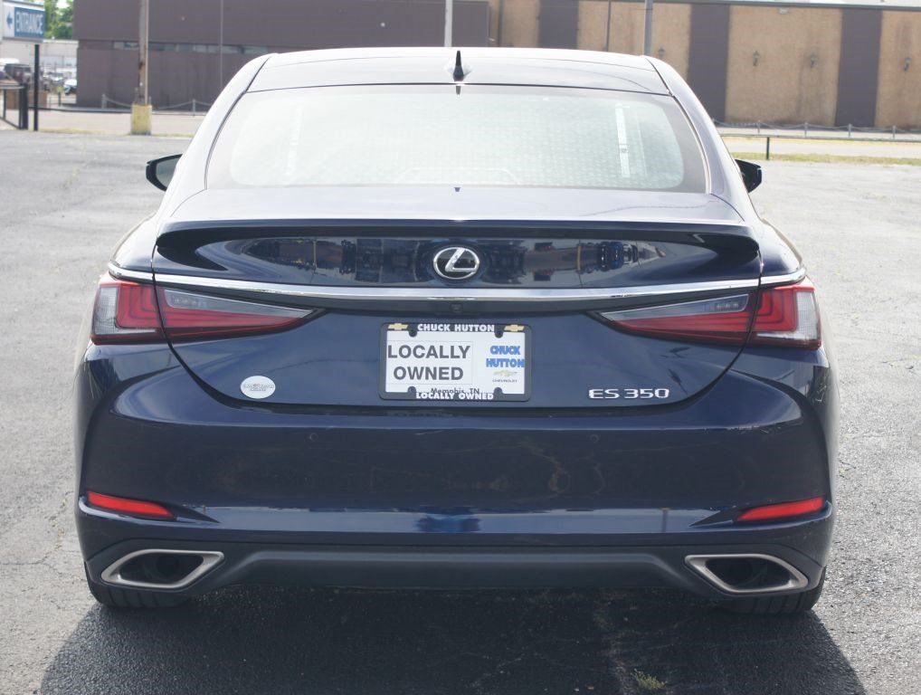Used 2022 Lexus ES 350 Ultra Luxury FWD image 3