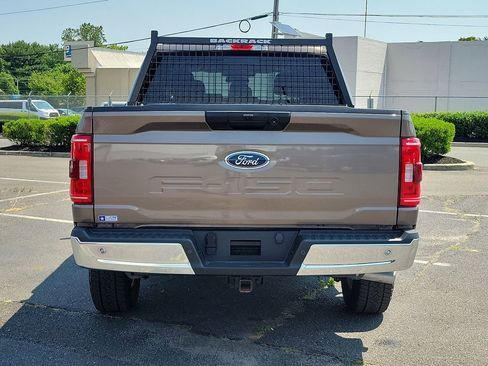 Used 2022 Ford F150 XLT w/ Trailer Tow Package image 10