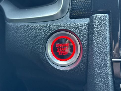 Used 2020 Honda Civic Sport image 23