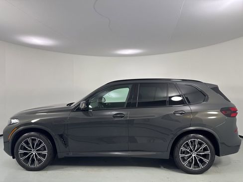 New 2026 BMW X5 xDrive50e w/ M Sport Package image 4