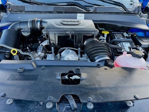 Used 2024 Jeep Compass Latitude image 27