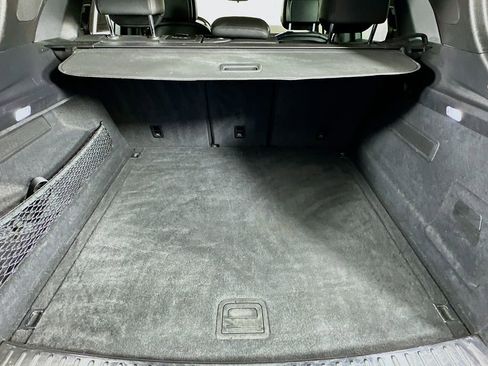 Used 2019 Porsche Cayenne image 34