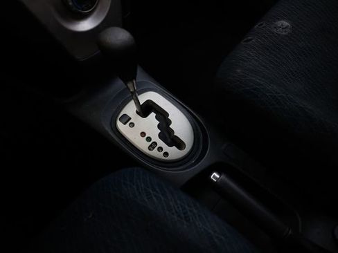 Used 2008 Toyota Yaris Sedan image 41