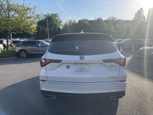 Used 2023 Acura MDX SH-AWD w/ Technology Package image 6
