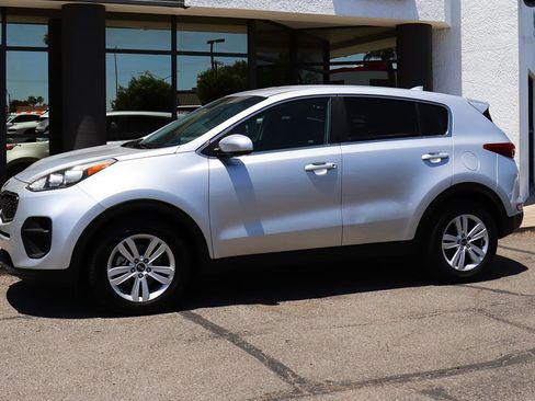 Used 2019 Kia Sportage LX FWD image 7