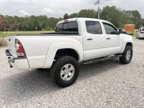Used 2010 Toyota Tacoma 4x4 Double Cab image 5