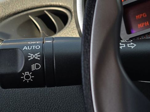 Used 2018 Nissan 370Z Touring Sport image 17