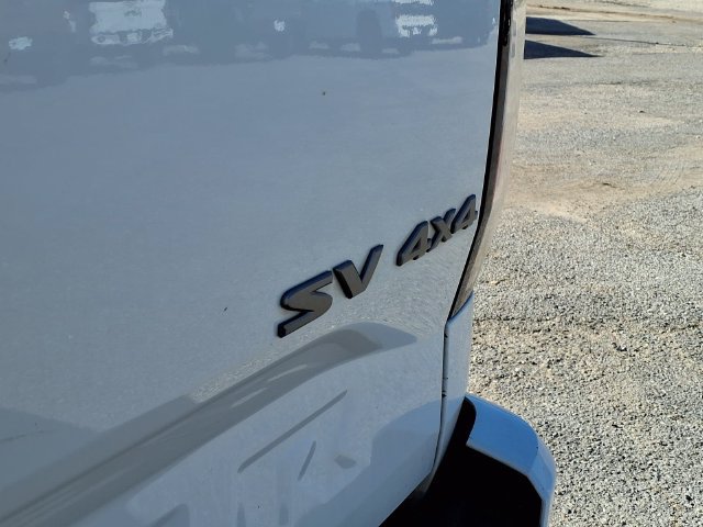 Used 2024 Nissan Frontier SV AWD/4WD image 19