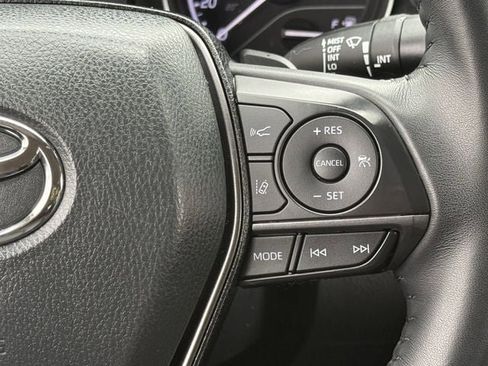 Used 2024 Toyota Camry SE w/ Convenience Package image 14