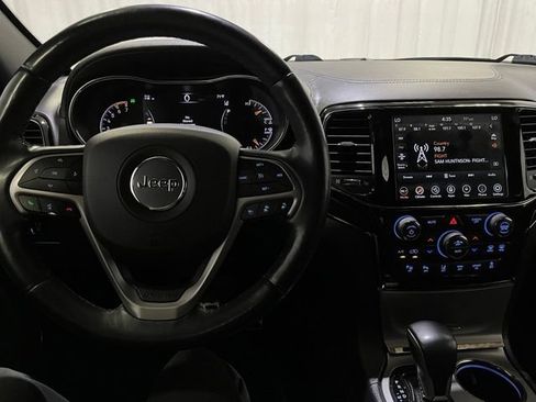 Used 2020 Jeep Grand Cherokee High Altitude AWD/4WD image 20