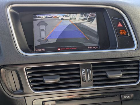 Used 2016 Audi Q5 2.0T Premium Plus w/ Technology Package image 26