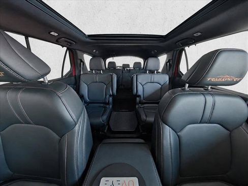 Certified 2023 Honda Pilot TrailSport image 25
