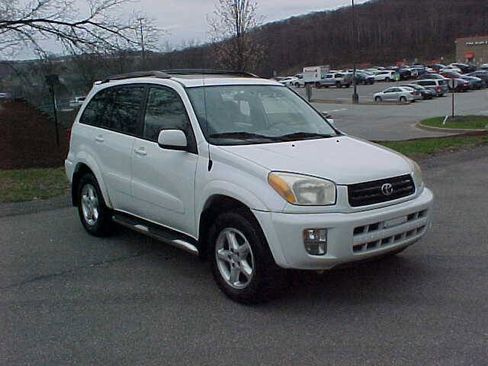 Used 2002 Toyota RAV4 4WD image 2