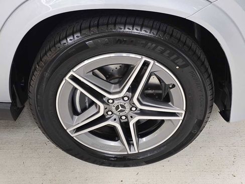Certified 2026 Mercedes-Benz GLE 450 4MATIC image 9