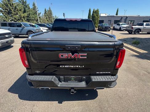 Used 2021 GMC Sierra 1500 Denali w/ Denali Ultimate Package AWD/4WD image 10