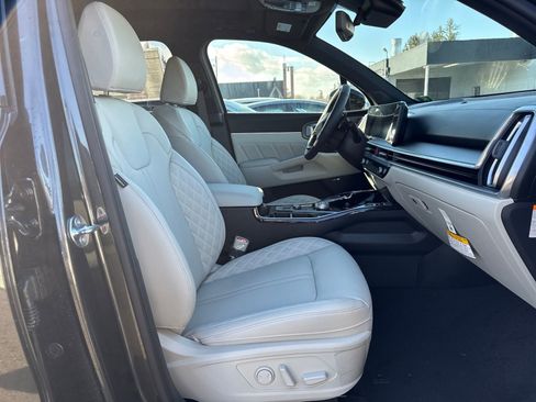 New 2026 Kia Sorento SX Prestige AWD/4WD image 32