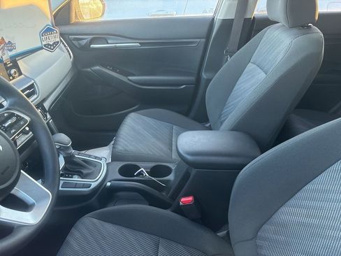 Used 2026 Kia Seltos LX image 9