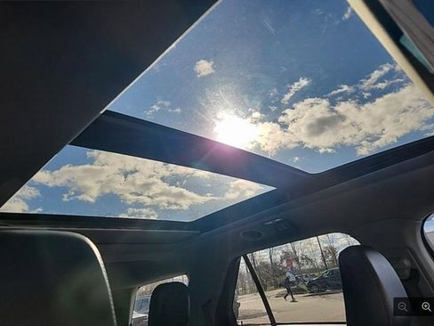 Used 2023 Ford Explorer XLT w/ Equipment Group 202A image 2