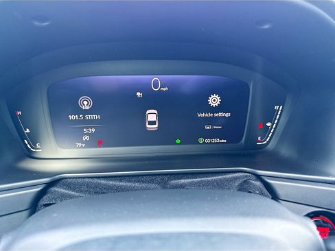 Used 2023 Honda Accord EX image 38