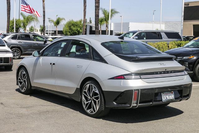 Certified 2025 Hyundai Ioniq 6 SEL RWD image 8