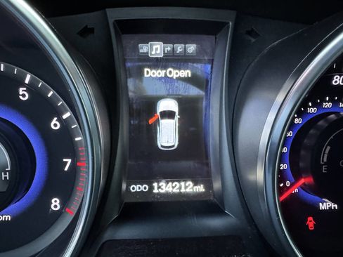 Used 2013 Hyundai Santa Fe Sport 2.0T w/ Technology Pkg image 14